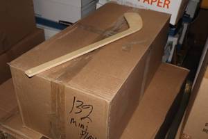 lot 2620 image: Lot of (1 Box) 18 Wood Hockey Sticks 130-count ( 130 total items )