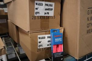 lot 2690 image: Lot of (4 Boxes) ProGuard 96 Waxed PinkBlack Hockey Lace Pairs 36-count ( 144 total items )