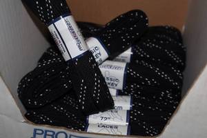 lot 3509 image: Lot of (19 Pairs) ProGuard 72 Black Classic Hockey Laces