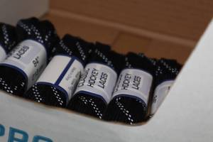 lot 3517 image: Lot of (7 Pairs) ProGuard 84 Black Classic Hockey Laces