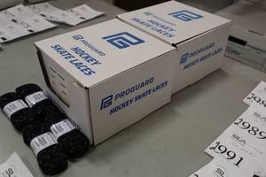 lot 3001 image: Lot of (2 Cases) ProGuard 120 Waxed Black Hockey Skate Laces Pair 36-count ( 72 total items )