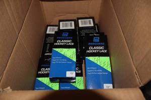 lot 3100 image: Lot of (10 Pairs) ProGuard 72 GreenBlack Classic Hockey Lace