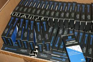lot 2918A image: Lot of (100 Pairs) ProGuard 84 White Classic Hockey Lace