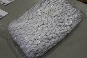 lot 3762 image: Lot of (1 Gross  Bulk - 72pr) ProGuard 72 WhiteBlack Stripe Hockey Laces