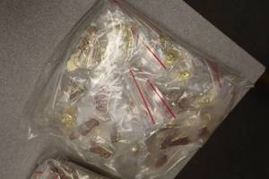lot 3901 image: Lot of (50 Bags) Hockey Dad Pins 6-count ( 300 total items )
