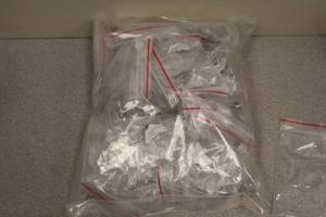 lot 3918 image: Lot of (50 Bags) Figure Skate Pins 6-count ( 300 total items )