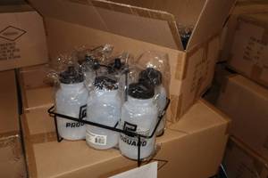 lot 4049 image: Lot of (1 Box) ProGuard 42-oz Water Bottle PushPull Black Cap 18-count ( 18 total items ) with (3) Bottle Carriers