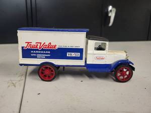 Ertl 1931 True Value Hawkeye Coin Bank