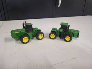 John Deere Tractor Lot (2 Pieces)