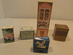 Avon Vintage