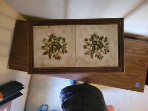 Tile decorative table