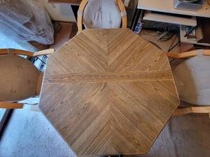 Kitchen table & chairs