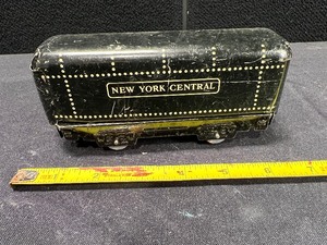 lot 309 image: Vintage Train Car New York Central