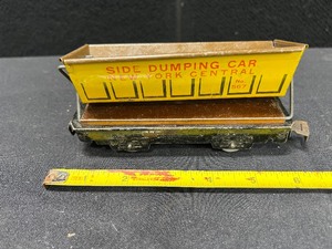 lot 311 image: Side Dumping Car