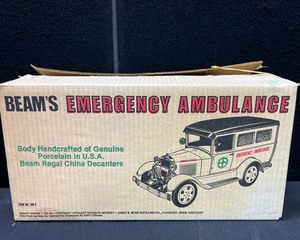 lot 85 image: Emergency Ambulance Decanter