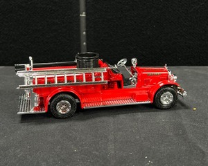 lot 49 image: 130 Lake Mills IA Fire Dept Die Cast