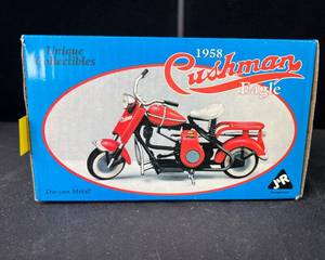 lot 20 image: Unique Collectibles 1958 Cushman Eagle Motor Scooter