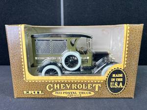 lot 40 image: Chevrolet 1923 Postal Truck Coin Bank Die Cast Vehicle 125 Scale ERTL