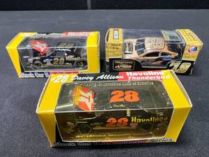 lot 109 image: 3 164th Collecter Cars In The Box
