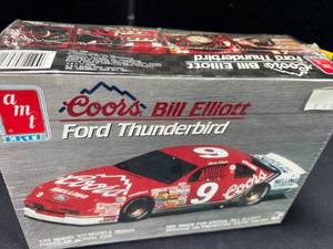 lot 94 image: VINTAGE 1990 AMT ERTL COORS LIGHT BILL ELLIOT FORD THUNDERBIRD SEALED MODEL KIT