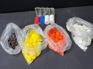 lot 615 image: Poker Chips Lot Various Colors