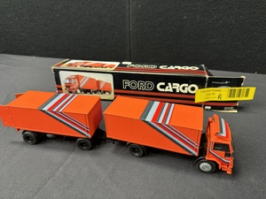 lot 33 image: 150 Die Cast NZG Ford Cargo And Trailer Made in Germany NOS