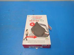 Sunbeam&nbspGoHeat Cordless Heating Pad&nbsp
