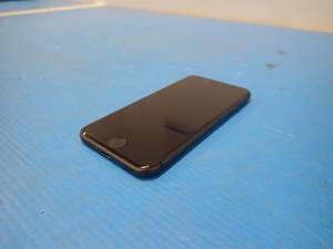 Apple&nbspiphone 8 A1863  64GB of storage  Cellular Carrier Unlocked  Includes Charging Cable&nbsp