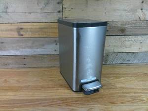lot 7 image: Kohler 6L Stainless Steel Step Trash Bin