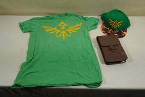 The Legend of Zelda T-Shirt, Hat and 3DS Case