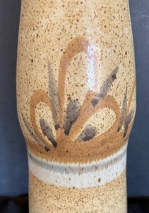 lot 28 image: Artisan Pottery Vase