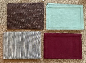 lot 72 image: Linens Linens Linens