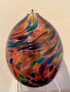 lot 75 image: Swirled Art Glass Ornament and Oil Candle