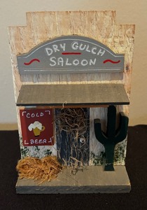 lot 77 image: Three Fun Decorative Birdhouses