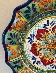 lot 79 image: Vibrant Table Tops Gallery Benito Platter