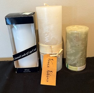 lot 81 image: 11 New Candles