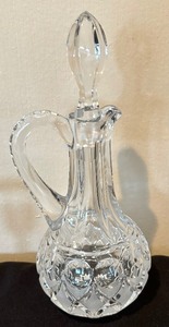 lot 159 image: Cute Cruet and 2 Petite Stemmed Glasses
