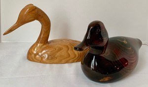 lot 127 image: Set of Beautiful Wood Carved Duck Decoy Figurines