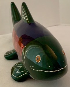 lot 134 image: Rare Julie Ueland Shorelines Enesco Fish Figurine Hand Painted 1996 Fish