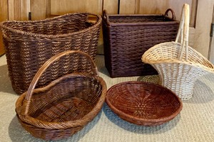 lot 138 image: Awesome Collection of Wicker Storage Baskets