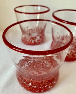 lot 213 image: Di Sciacca Red Spotted Lowball Glasses