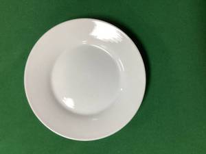 lot 25 image: LOT OF 70, Salad Plate
