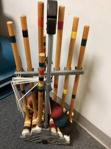 lot 85 image: Croquet Set