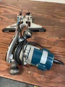 lot 88 image: Bosch Router w Fence