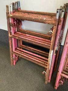 lot 119 image: LOT OF 6. Scaffolding End Frames