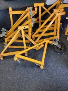 lot 120 image: LOT OF 12 Baker Scaffolding Outriggers