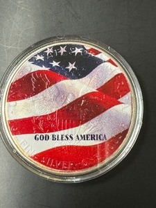American EagleWalking Liberty 1 Oz .999 Silver Colorized Dollar Twin Towers