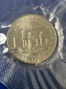 1986 (D) Statue Of Liberty proof coin 50c half dollar