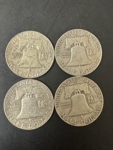 Lot of 4 19631958 Franklin Half Dollar Coins  (D)