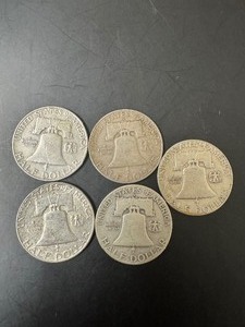 Lot of 5 19571949195919591961Franklin Half Dollar Coins